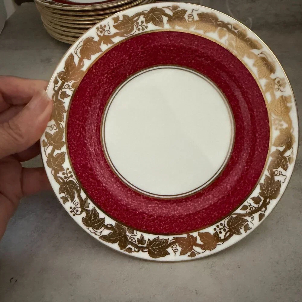 Vintage Wedgwood Whitehall Powder Ruby 6